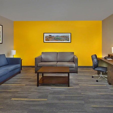 Scholar Morgantown, Tapestry Collection By Hilton Hotell Eksteriør bilde